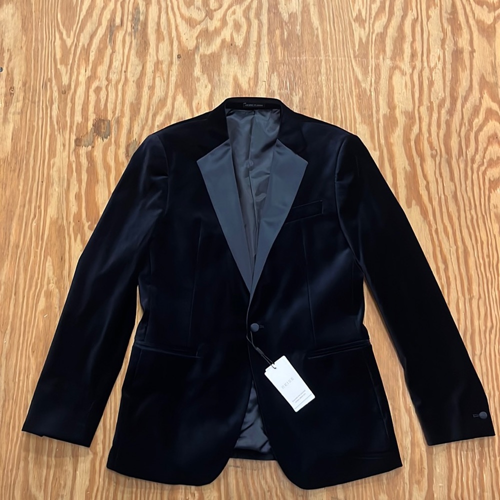 ACE-SB 2B NOTCH VELVET BL